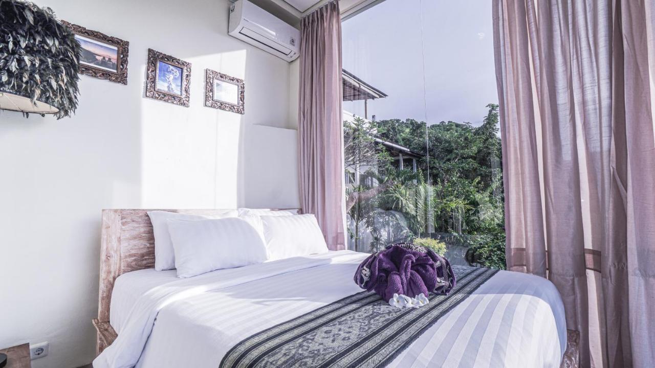 Waenis Sunset View Hotel And Restaurant, Amed, Bali Exterior foto